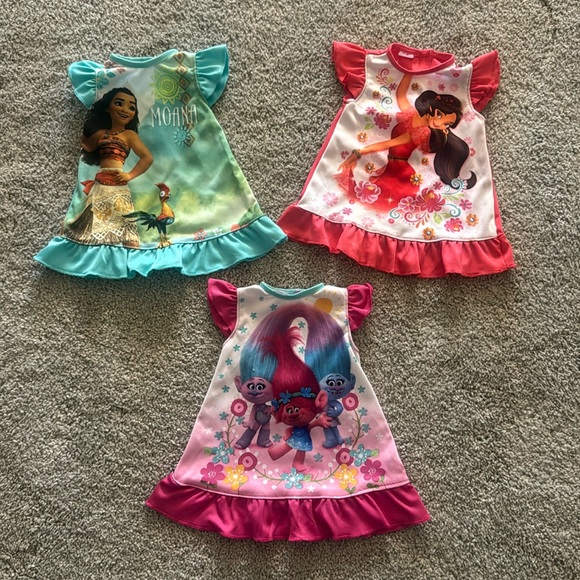 18” Doll Nightgowns - Picture 1 of 4